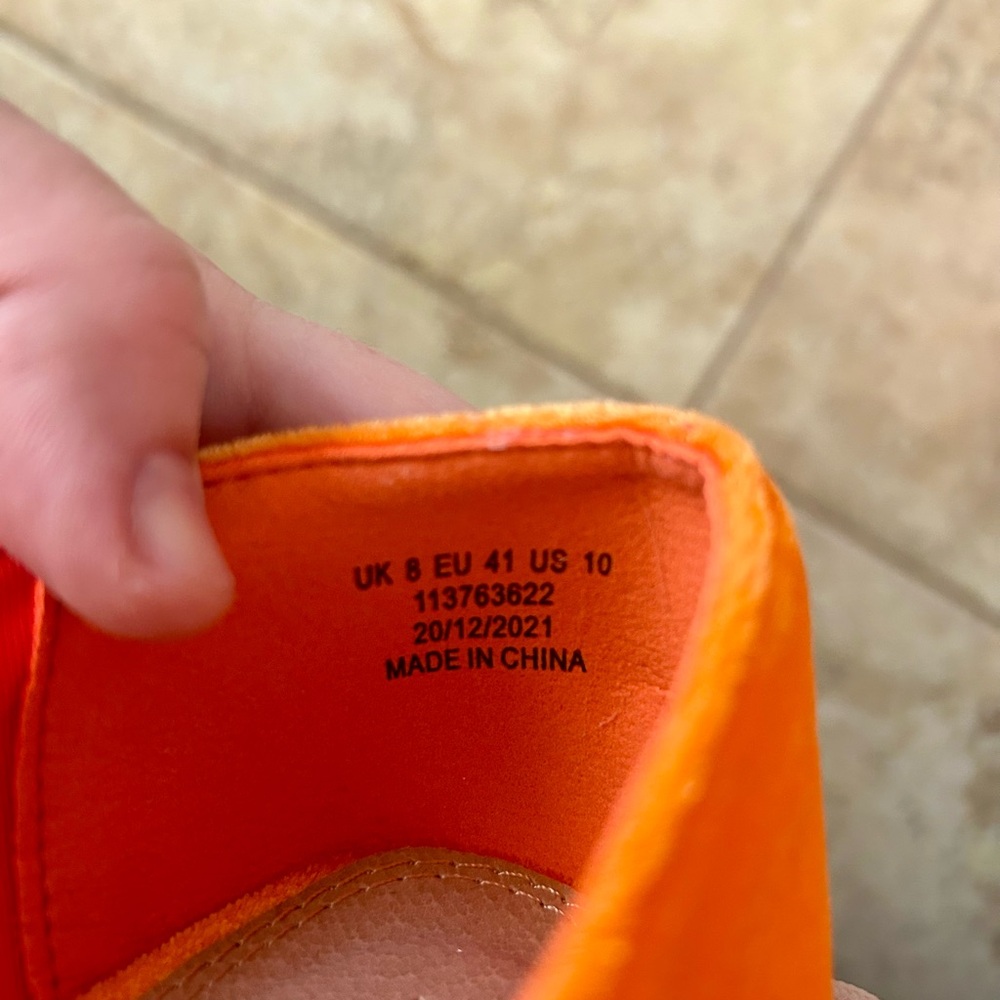 New ASOS Orange Flats with Bow Detail - Picture 6 of 7